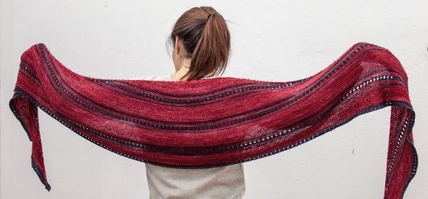 Ronda Shawl knitting pattern by devanalana